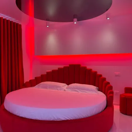 Damore Apartment
